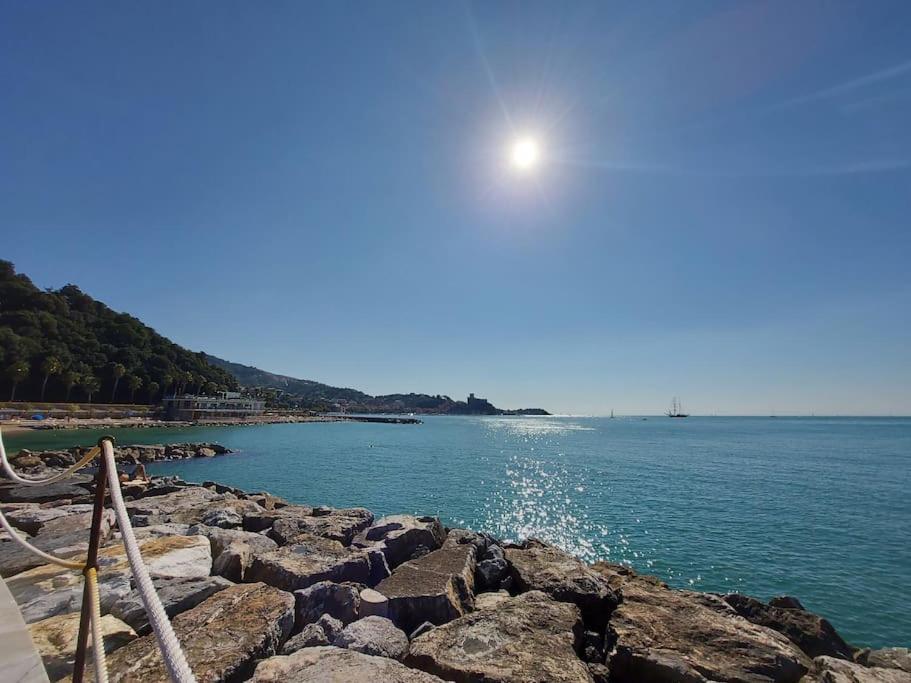 Elegante Appartamento La Spezia Centro エクステリア 写真